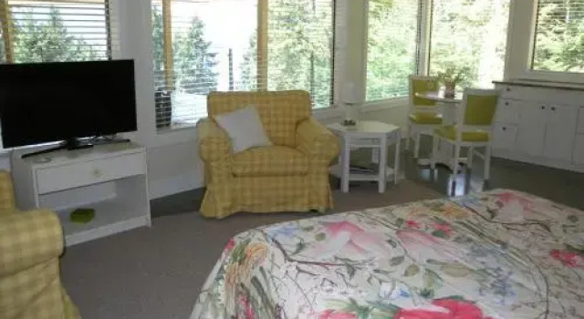 Collins House B&B, Réserver Chambre d'hôtes Salt Spring Island Îles Gulf