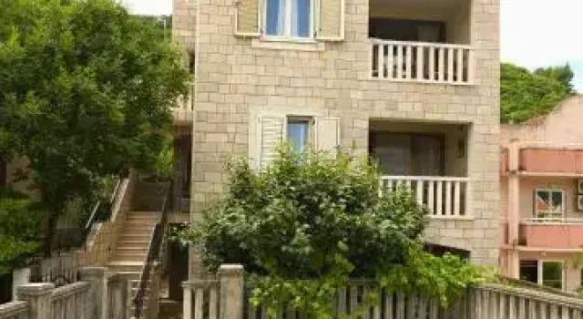 Sol Apartments