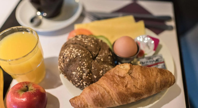 Hotel Ameland, Buchen Sie Hotel Nes 