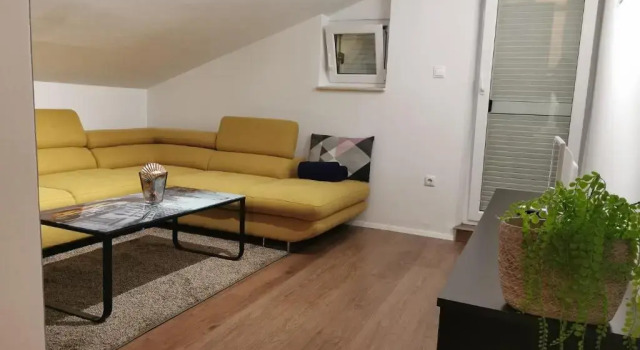 Коттедж с 3 комнатами Guest accommodation house Greta