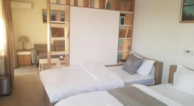Трёхместный номер Standard China Town Hotel