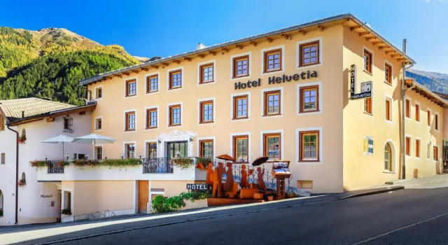 Hotel Helvetia, Book Hotel Mustair Val Mustair