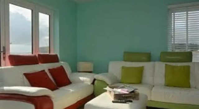 Beach House with Hot tub and Sauna, Забронировать Отель Феррисайд Carmarthenshire