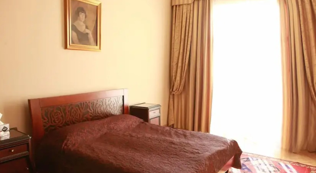 Люкс Luxury British Club Lviv