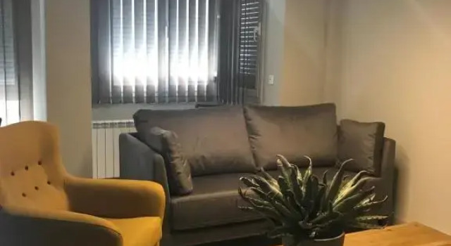 Apartaments Turistics Cardona I, Забронировать Апартаменты/квартира Кардона провинция Барселона, рядом с Приходская церковь Сант-Микель