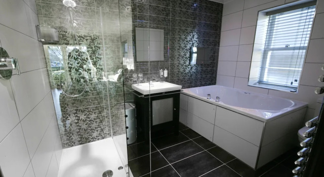 Luksus Sviitti parvekkeella Windermere Suites