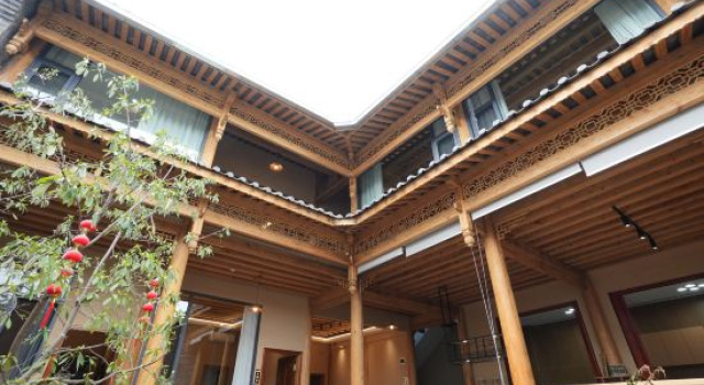 Tengchong Ruyuan Inn