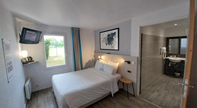 Kyriad Hôtel La Fleche, Забронировать Отель Ла-Флеш Sarthe, рядом с Plage de la Monnerie
