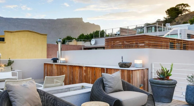 Апартаменты Exquisite De Waterkant Apartment With Pool 157 Waterkant