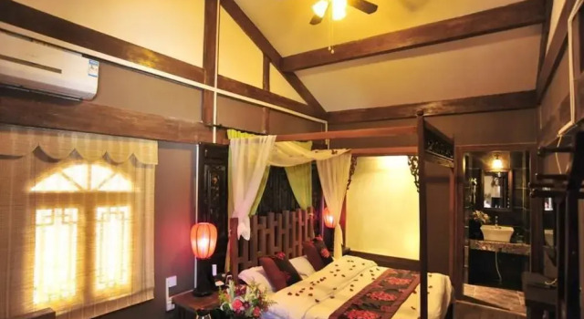 Satisfactory Inn, Забронировать Отель Лицзян Юньнань, рядом с Улица Сквер-стрит Древнего города Даянь