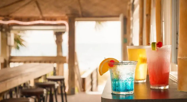 Двухместный номер Standard с частичным видом на океан Surfside Beach Oceanfront Hotel