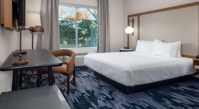 Fairfield Inn & Suites by Marriott Albertville, Book Hotel 3-stjernede hoteller i Alabama, 3*