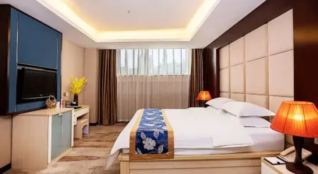 Люкс Business Zhengzhou South Wind Goal International Hotel