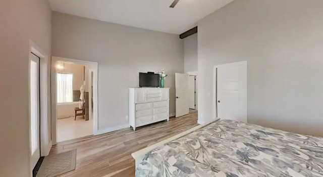 Brand-new Desert W/ Private Backyard Oasis 3 Bedroom Home, Забронировать Дом для отпуска  