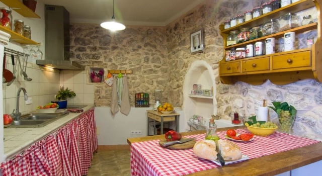 Коттедж Mallorca traditional village townhouse