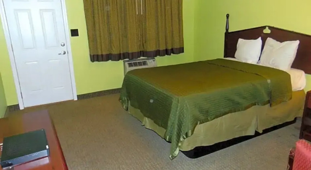 Номер Economy Westbrook Motel