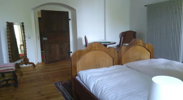 Ferienzimmer im Schloss Burgpreppach, Rezervovat Hotel Burgpreppach Bavorsko