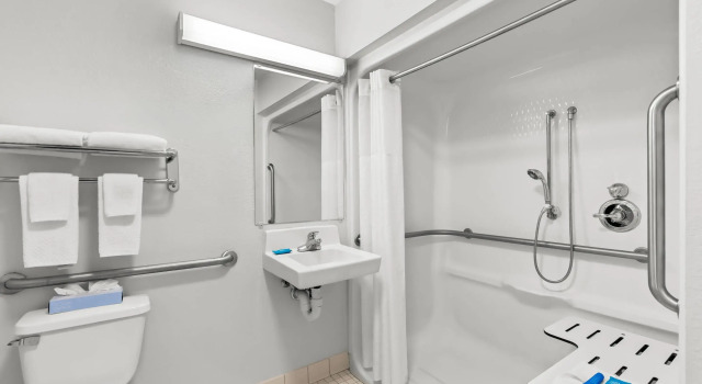 Люкс MainStay Suites Louisville Jeffersontown
