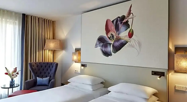 Двухместный клубный номер Hyatt Regency Amsterdam