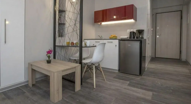Homelike Studio in the Heart of City 2