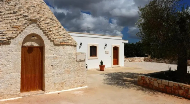 Полулюкс с видом на сад Agriturismo LAire Alberobello