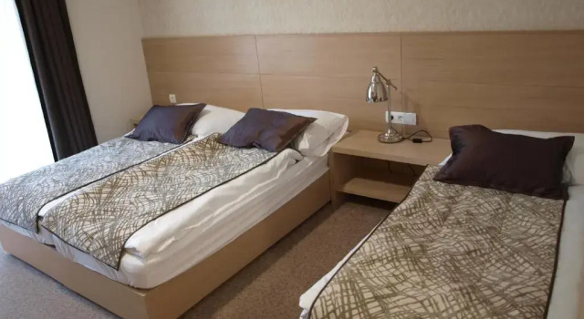 Трёхместный номер Standard с балконом Hotel Mangart