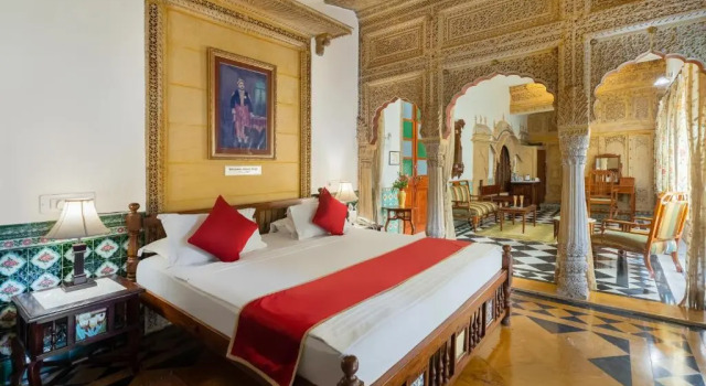 Люкс WelcomHeritage Mandir Palace