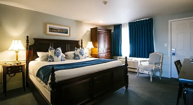 Двухместный номер Deluxe Inn at Mystic