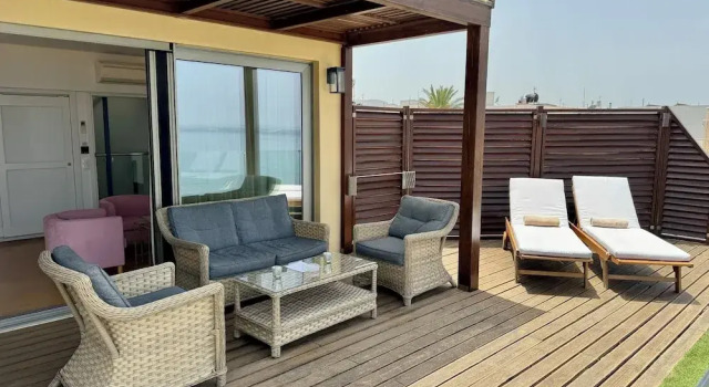 Номер Standard Пентхаус с видом на море Petra Beach Hotel