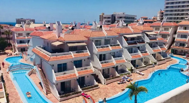 Апартаменты с видом на бассейн Penthouse las Flores