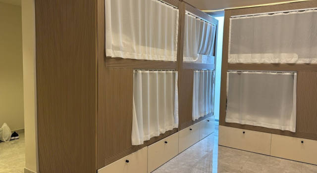 Luxury Golden Sand Bedspace, Забронировать Хостел Хостелы Дубая, рядом с Max, Хостел