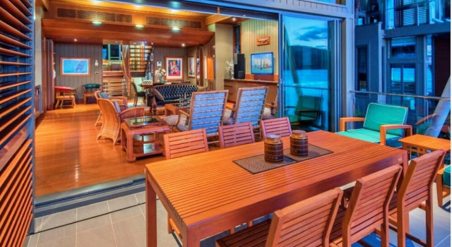 Yacht Club 19 Villa Bijou De Mer Ocean Front Private Pool 2 Buggies, Забронировать Вилла Отели Острова Гамильтон с парковкой, Парковка