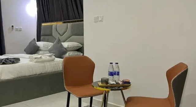 Номер Luxury R-Oak Hotels and Apartments