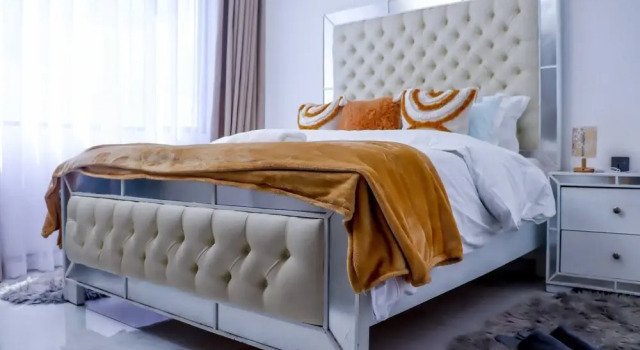 Executive 2-bedroom Apartment Kilimani, Varaa Huoneisto Hotellit Nairobi pysäköinnillä, lähellä iHub, Pysäköinti