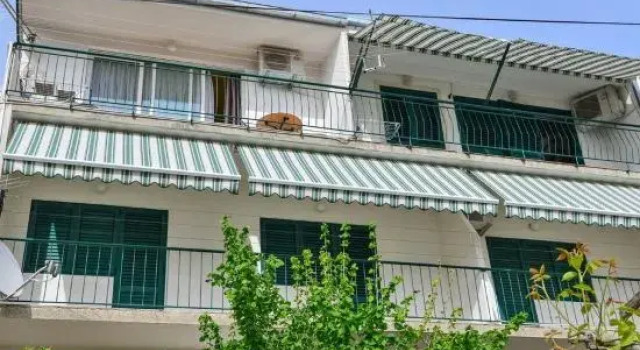 Apartments Vjeko, Забронировать Апартаменты/квартира Отели Макарска с парковкой, рядом с Францисканский монастырь, Парковка