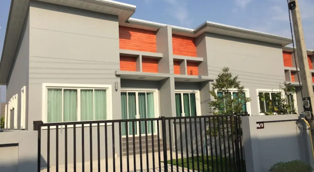 Коттедж с 2 комнатами Mondara Vacation Home