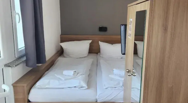 Номер Economy Gaestehaus Parkblick