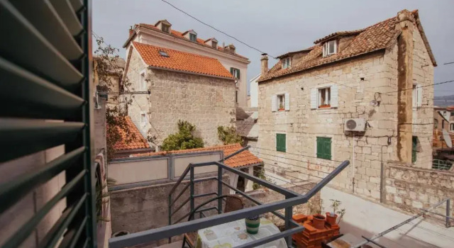 Apartment Keka, Prenota Appartamento Splitska 