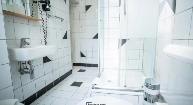 Трёхместный номер Comfort Boutique Hotel Kerlin