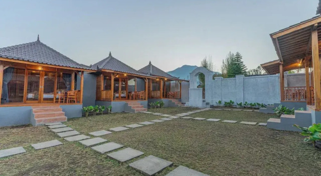 Номер Deluxe D Sila’s Tepi Danu Villas Kintamani & Natural hot spring