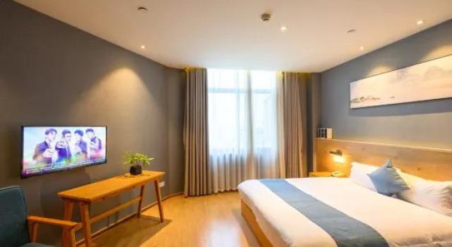 Yizhuu Hotel (Ningbo Railway Station Liyuan South Road Subway Station)