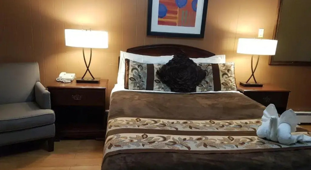 Двухместный номер Standard Parkway Motel & European Lodges