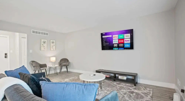 Коттедж 2-bedroom Spacious Stay