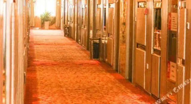 Люкс Xinsheng Hotel Ankang