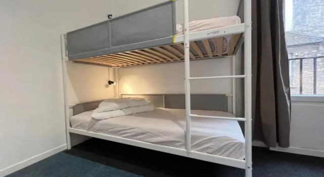 Кровать в общем номере (женский номер) Le Coffice Auberge de Jeunesse