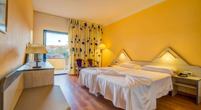 Номер Standard с балконом SBH Fuerteventura Playa