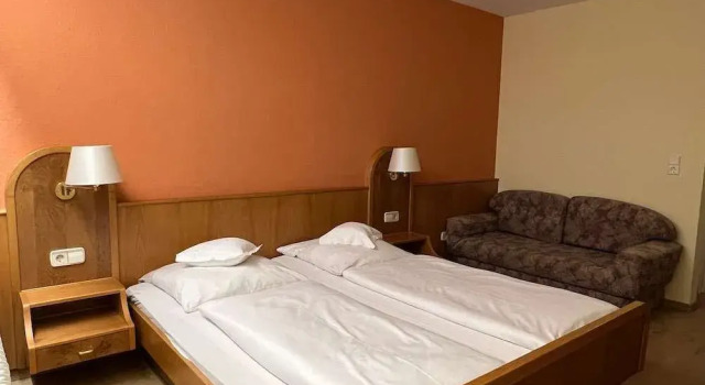 Hotel Schwan, Buchen Sie Hotel Hügelsheim Baden-Württemberg