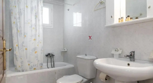 Апартаменты Bratis Apartments
