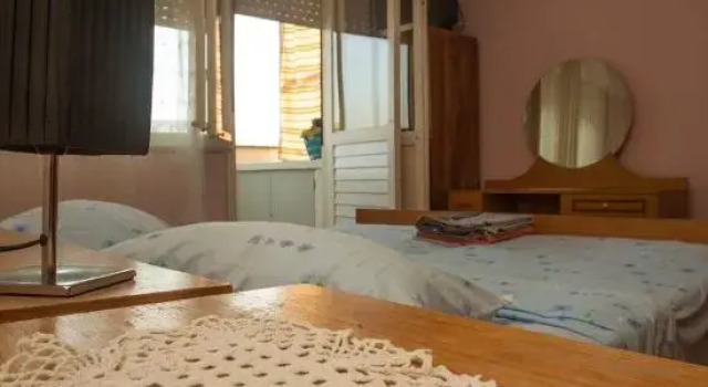Apartment Anavi 93, Prenota Appartamento Splitska 