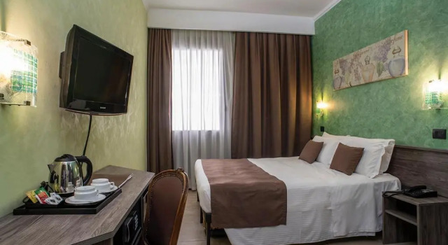 Двухместный номер Superior Hotel Plaza